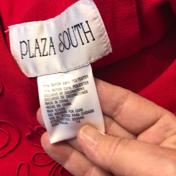 Plaza South Red Dress - Picture 5 of 7